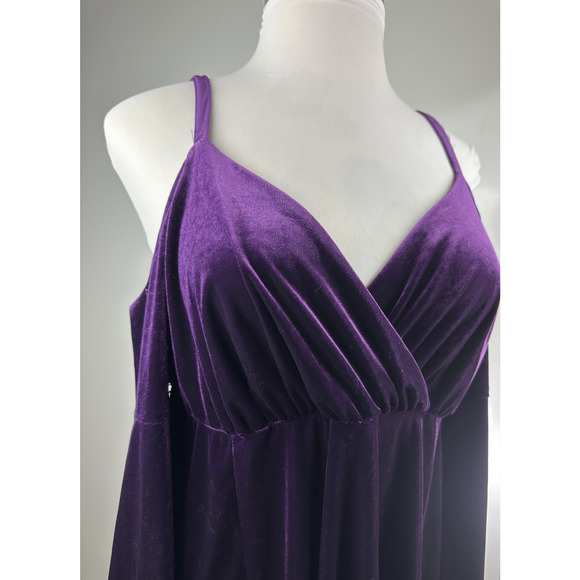 *Flawed Torrid Mini Velvet Cold Shoulder Surplice Dress Purple Size 1X No Tie - Picture 4 of 16